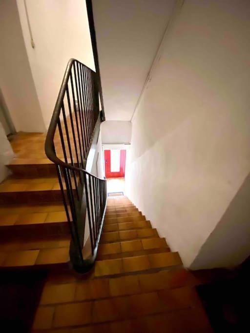 Duplex Arago Au Coeur De Sete, Comme Une Petite Maison Exterior photo