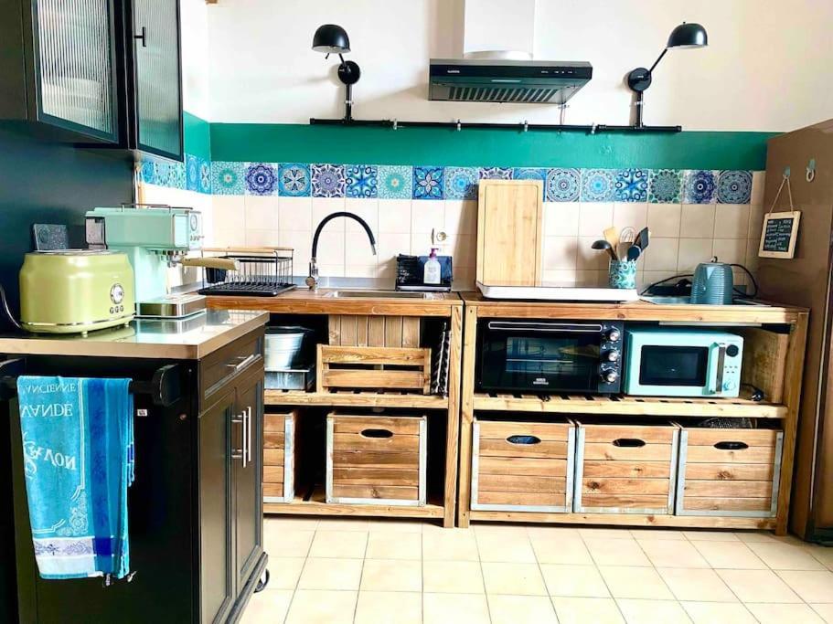 Duplex Arago Au Coeur De Sete, Comme Une Petite Maison Exterior photo