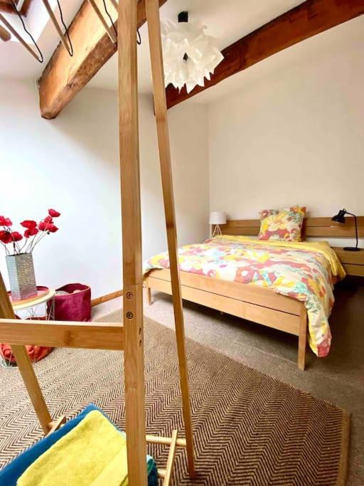 Duplex Arago Au Coeur De Sete, Comme Une Petite Maison Exterior photo